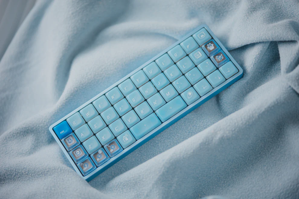 LeleLab Low-Profile Ocean Blue Keycaps Set