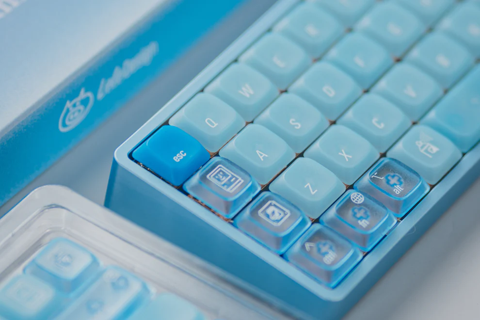 LeleLab Low-Profile Ocean Blue Keycaps Set